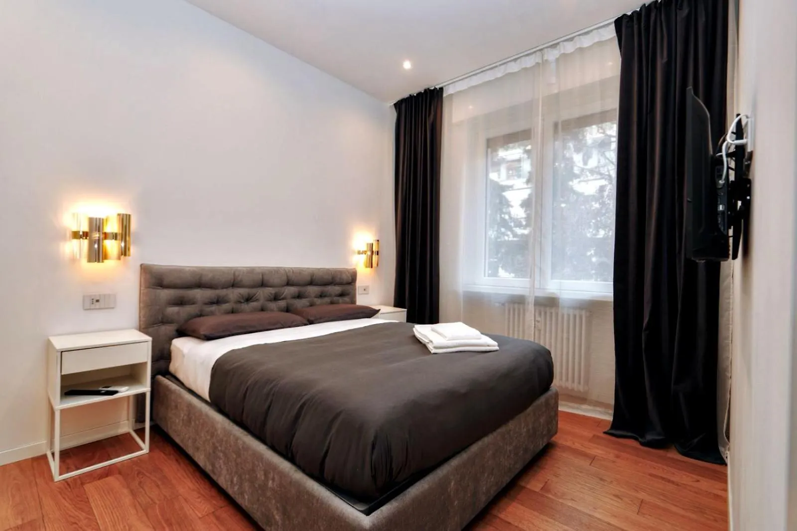 Cozy Apartment Between Sempione, City Life And Mico ! Milan